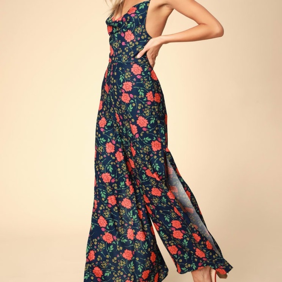 Finders Keepers Hanna Pantsuit Navy Floral - Picture 5 of 7